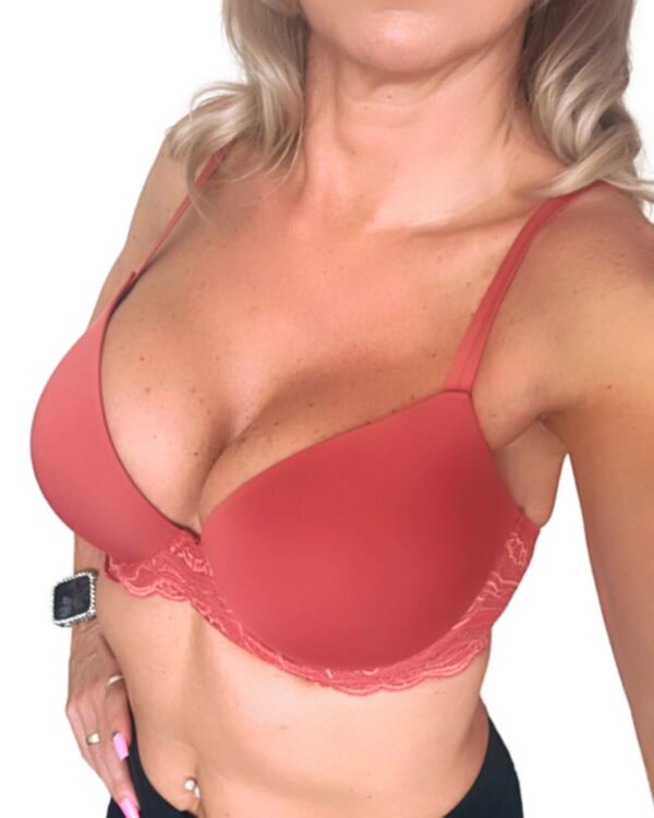 Dámská podprsenka Calvin Klein QF8122 LIFT DEMI