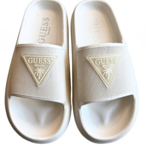 Dámské bílé nazouváky GUESS E4GZ27